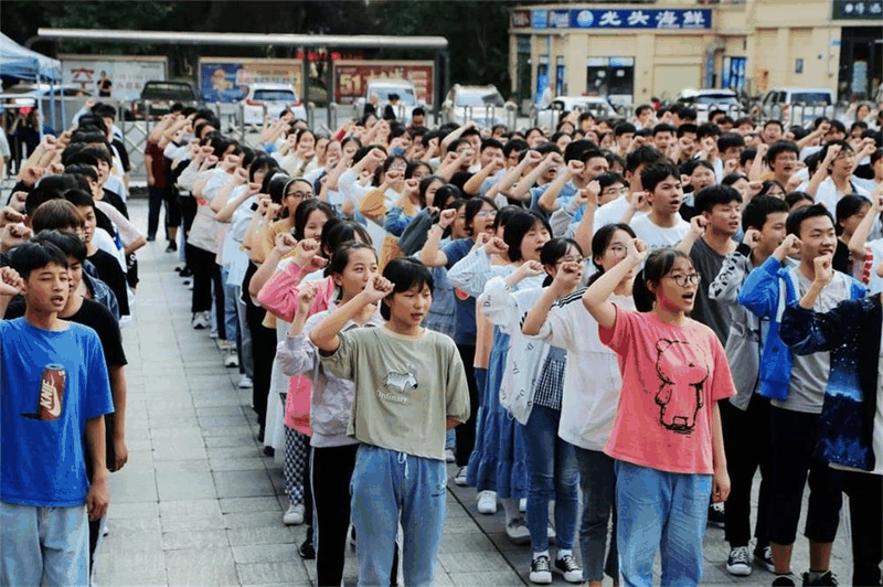 2021年萬州普通高中錄取分?jǐn)?shù)線出爐！看看你家孩子讀哪所學(xué)校？
