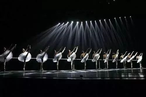 學(xué)跳舞蹈不認(rèn)天分，只認(rèn)你的汗水和苦練！